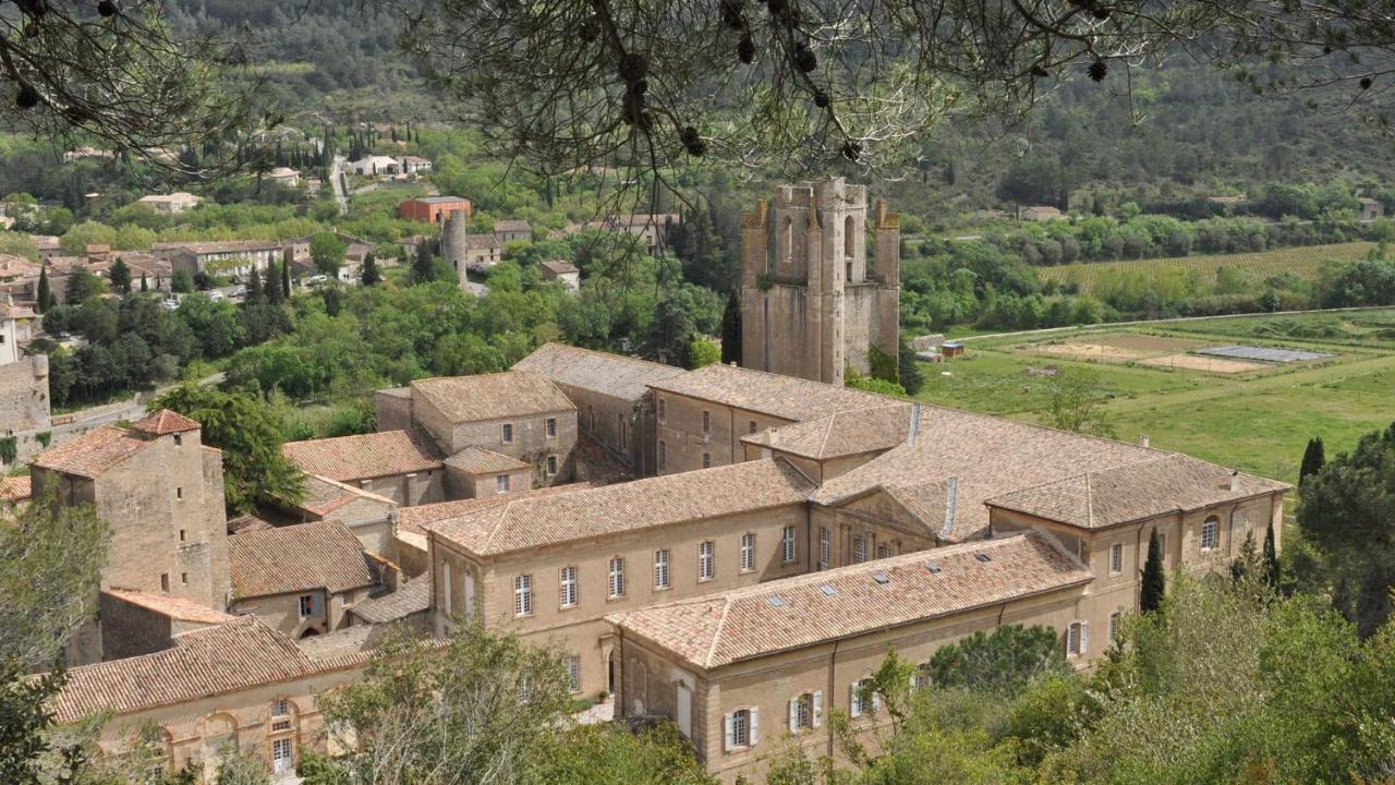 maison a bizanet avec piscine Extérieur photo